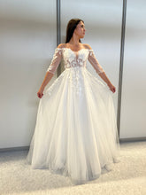 Lade das Bild in den Galerie-Viewer, Kleid „White004“
